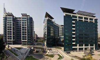 OMR Group postao novi vlasnik poslovnog kompleksa Sava Business Center