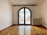 Kancelarije za iznajmljivanje u Izdavanje poslovnog prostora 550 m² Senjak