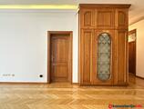 Kancelarije za iznajmljivanje u Izdavanje poslovnog prostora 550 m² Senjak