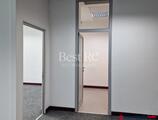 Kancelarije za iznajmljivanje u Poslovni prostor u prizemlju poslovne zgrade na Novom Beogradu