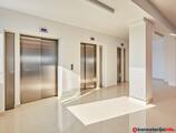 Kancelarije za iznajmljivanje u POSLOVNI PROSTOR 820 M2 - Poslovna zona Airport City