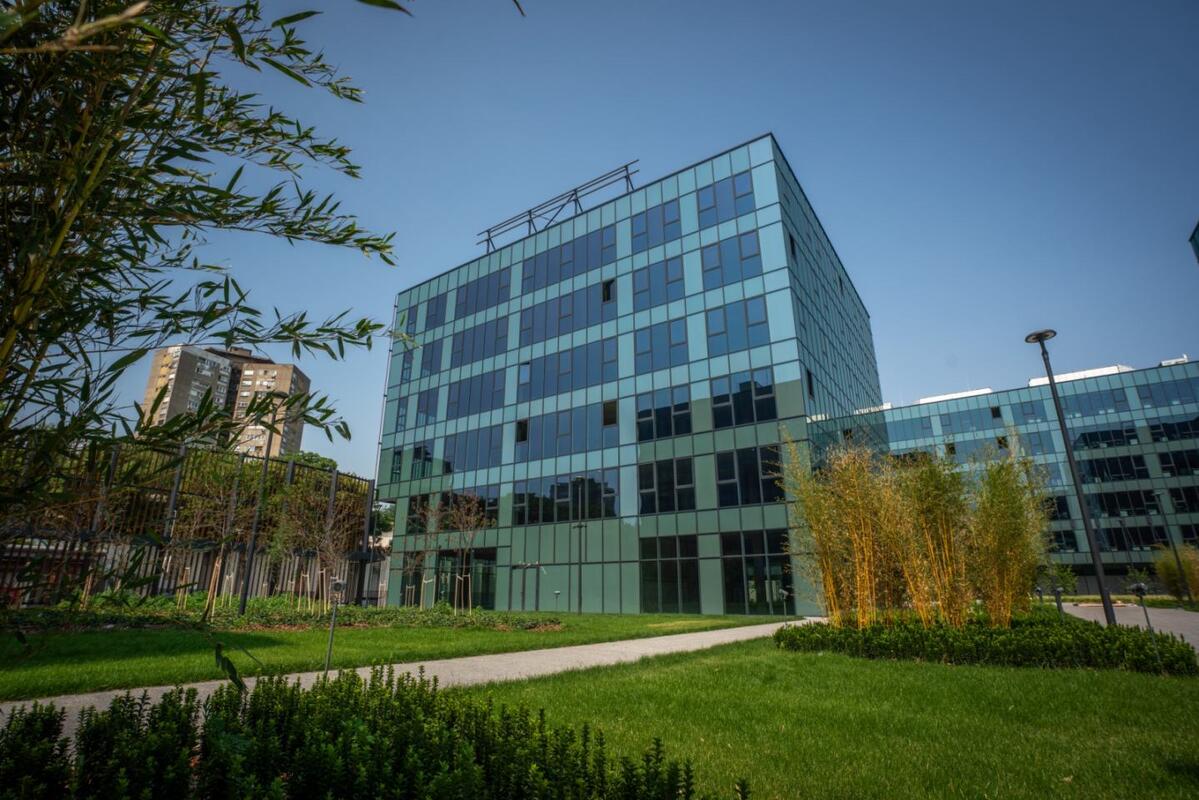 INTERNATIONAL WORKPLACE GROUP (IWG) OTVARA NOVE POSLOVNE CENTRE U NIŠU I BEOGRADU