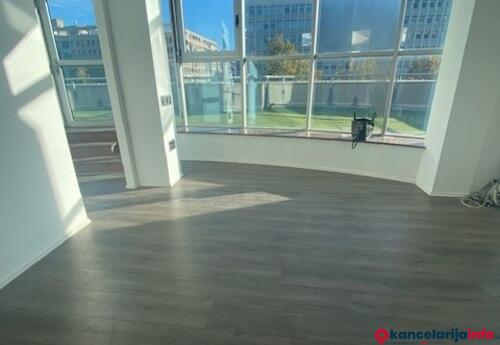 Kancelarije za iznajmljivanje u Poslovni prostor na Bulevaru Oslobodjenja