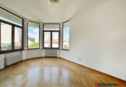 Kancelarije za iznajmljivanje u Izdavanje poslovnog prostora 550 m² Senjak