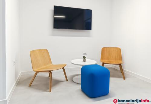Kancelarije za iznajmljivanje u Pristup profesionalnom prostoru za zajednički rad na lokaciji HQ IRIN Business Center