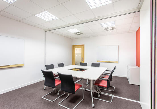 Privatne kancelarije za 4 zaposlenih na lokaciji Regus New Town