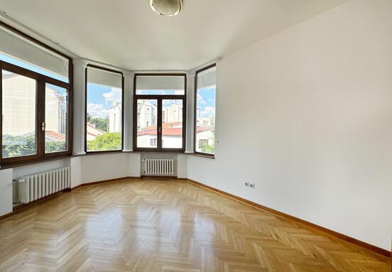 Izdavanje poslovnog prostora 550 m² Senjak