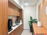 Kancelarije za iznajmljivanje u Pronađite rezervisano coworking mesto na lokaciji Signature SS14